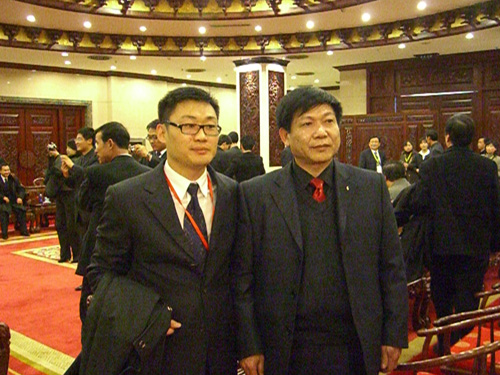 �����\���Ļ����M(j��n)�������L��W(xu��)���c����(w��)Ժ���Yί�о����ĽMί���ؕ��L��������Ӱ